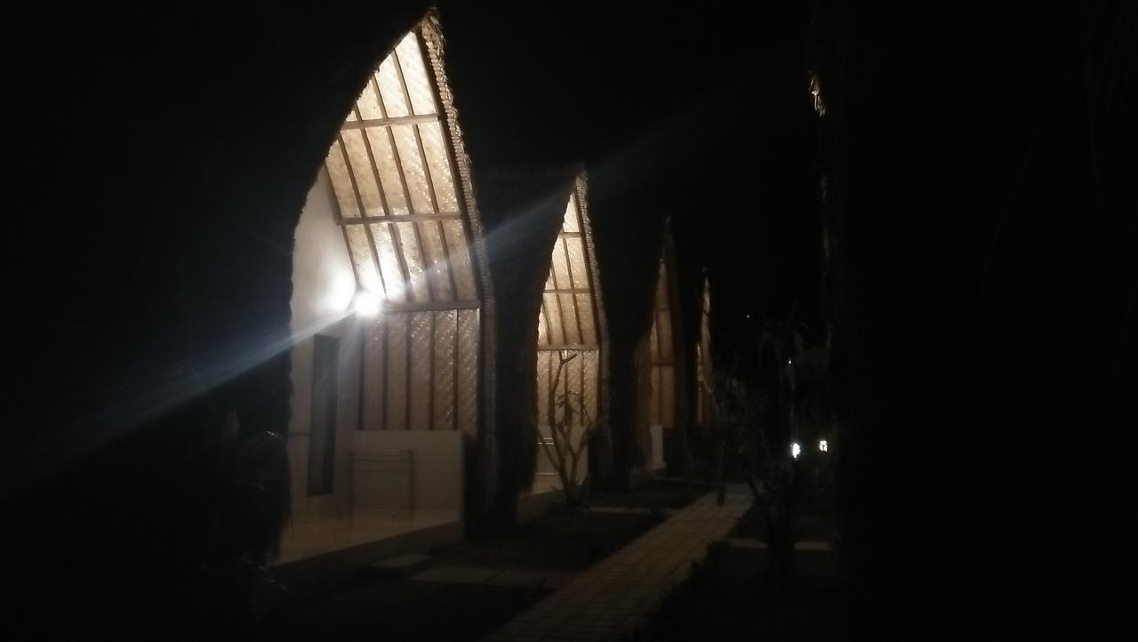 Bale Lumbung Bungalows Sakti Esterno foto